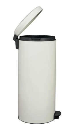 Brabantia 30 Litre Newlcon Pedal Bin - White 10 Brabantia 30 Litre Newlcon Pedal Bin - White -Habitat 6214584 R Z006A