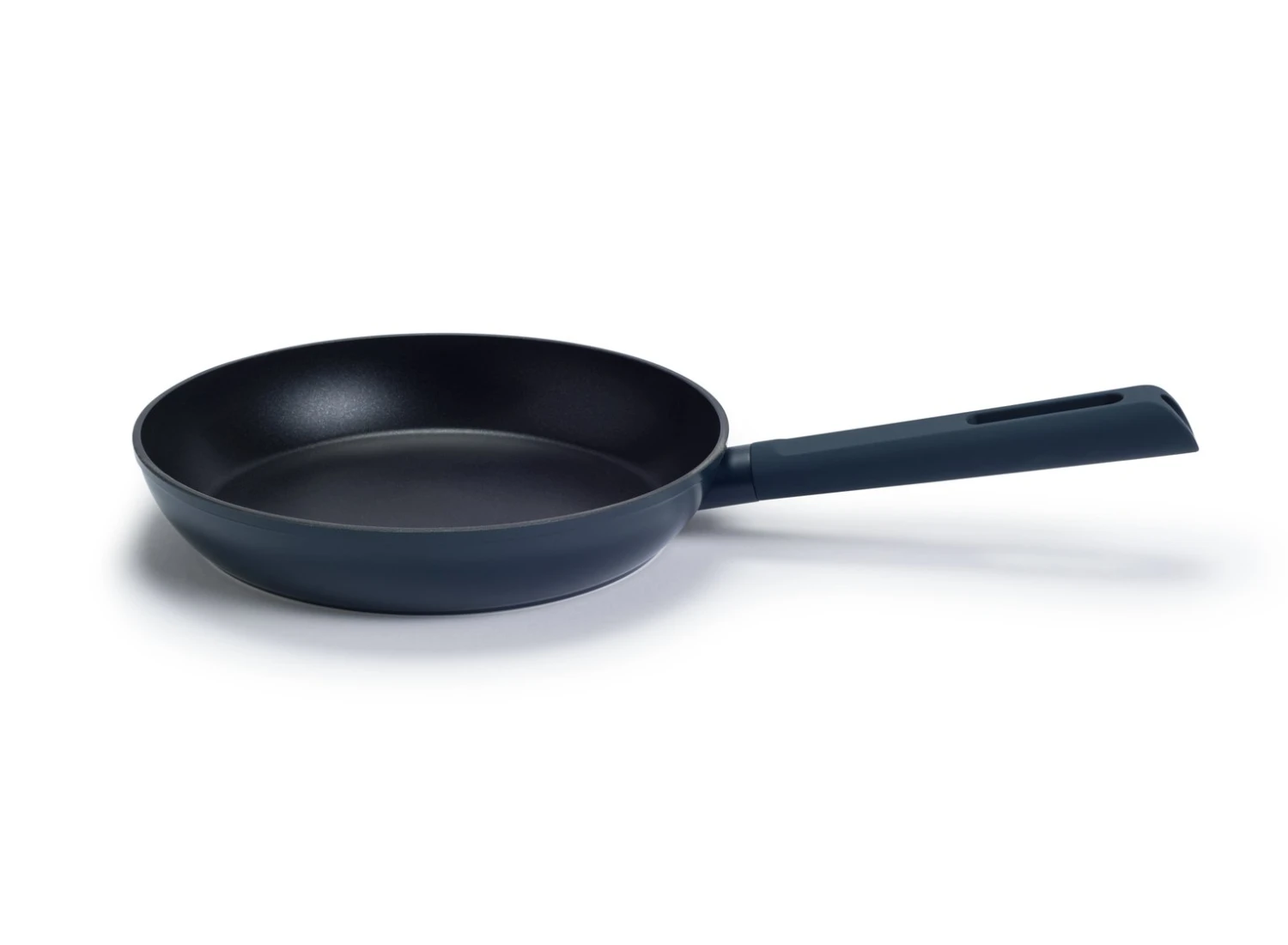 Habitat 24cm Non Stick Aluminium Frying Pan 1 Habitat 24cm Non Stick Aluminium Frying Pan
