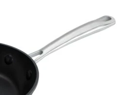 Habitat 30cm Hard Anodised Aluminium Frying Pan 7 Habitat 30cm Hard Anodised Aluminium Frying Pan -Habitat 9553280 R Z003A